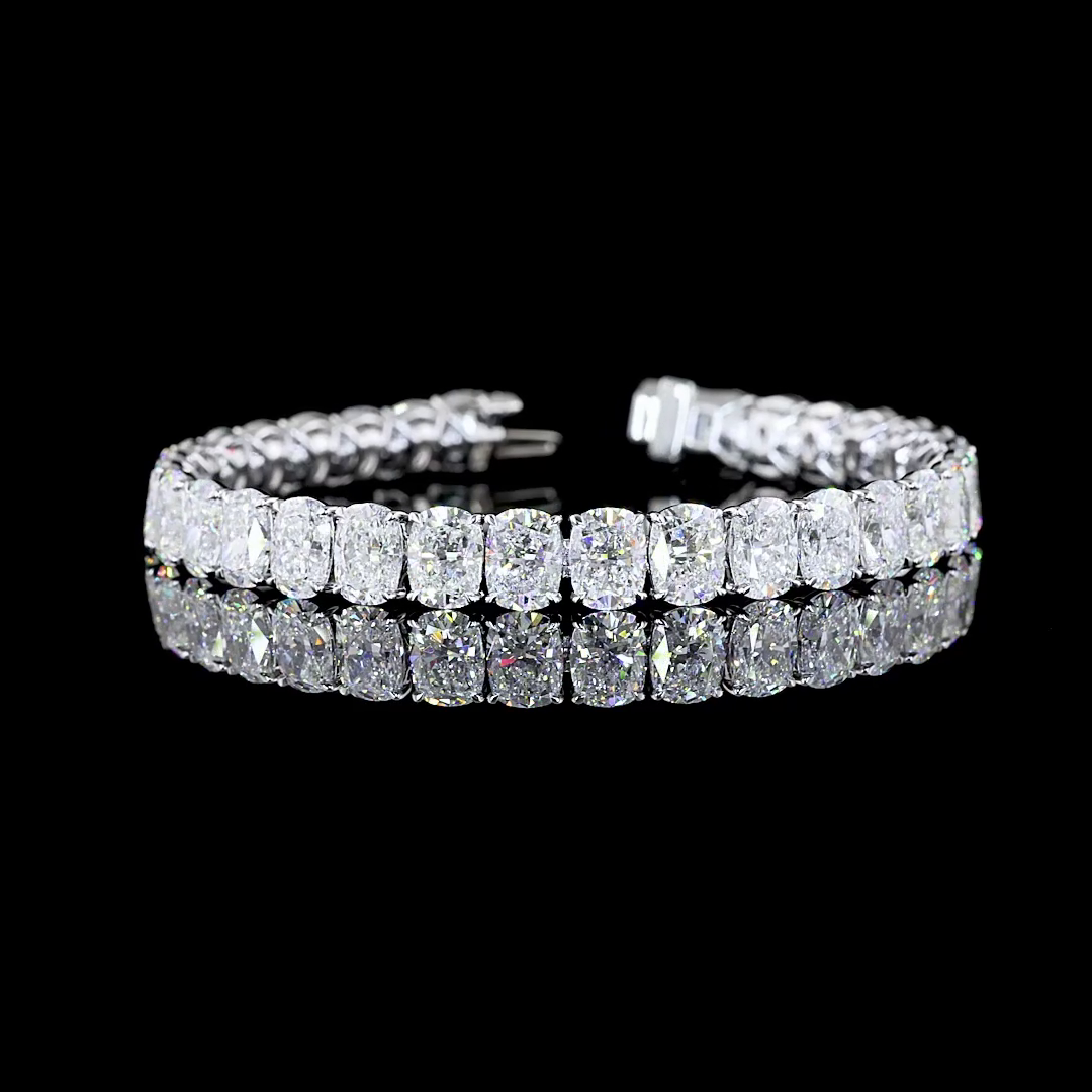 Cushion Armband 32.99ct