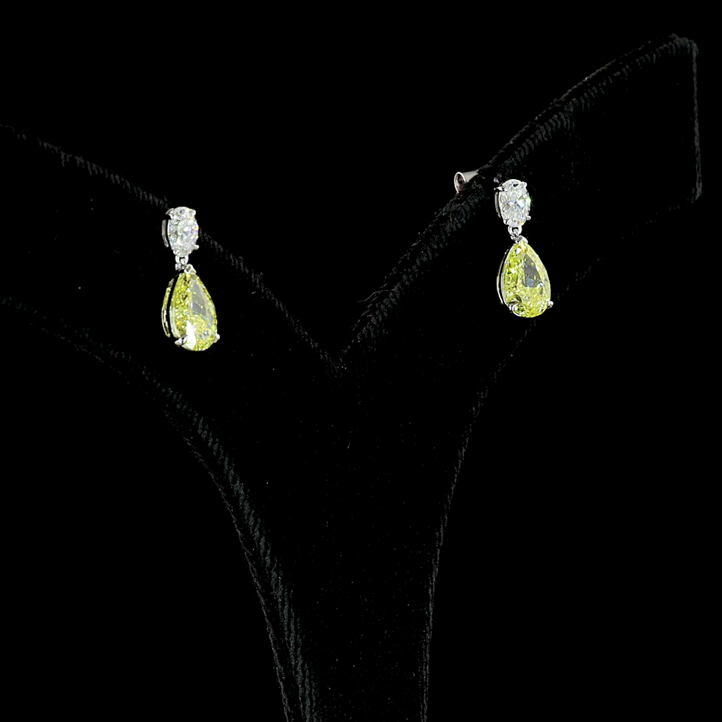 Hanging 1.5 ct