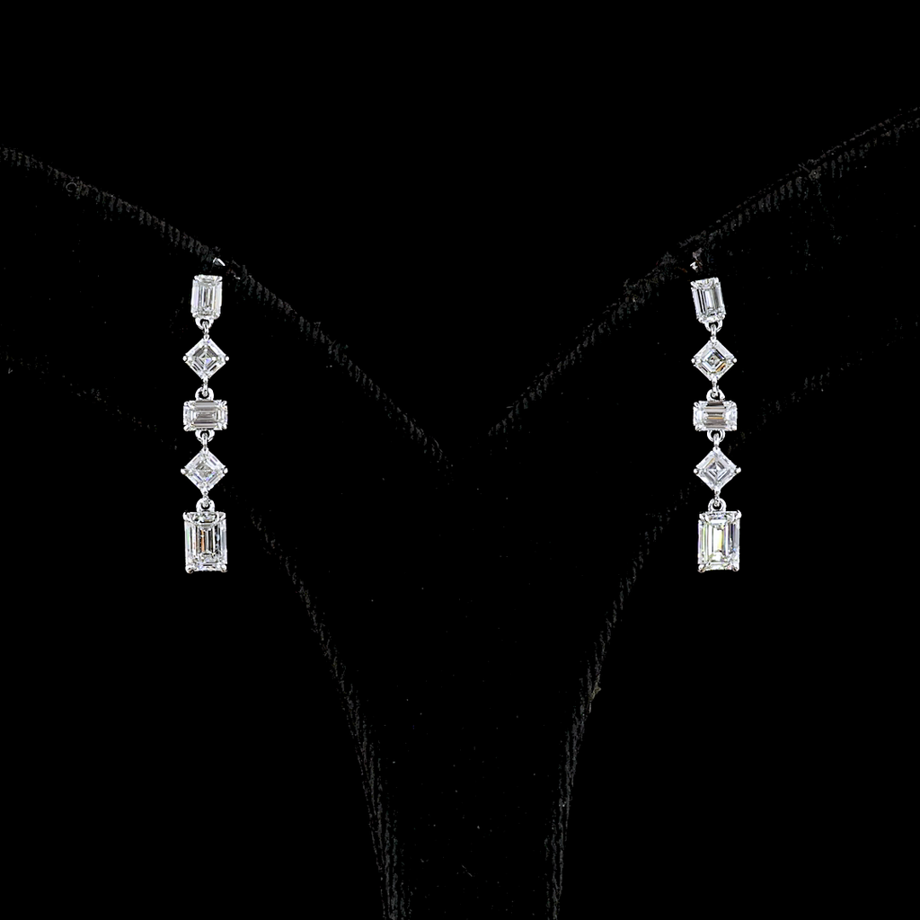 Hanging 1.79 ct