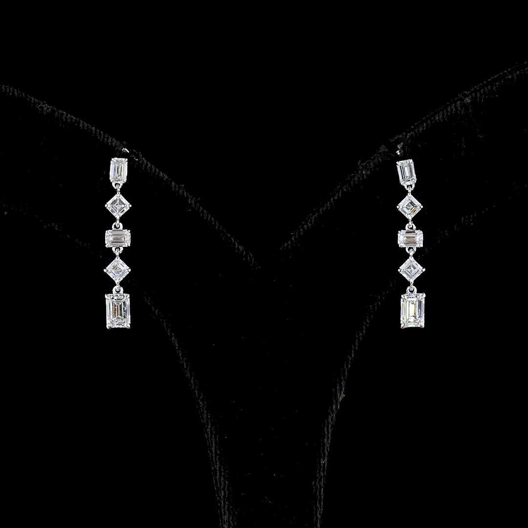 Hanging 1.79 ct