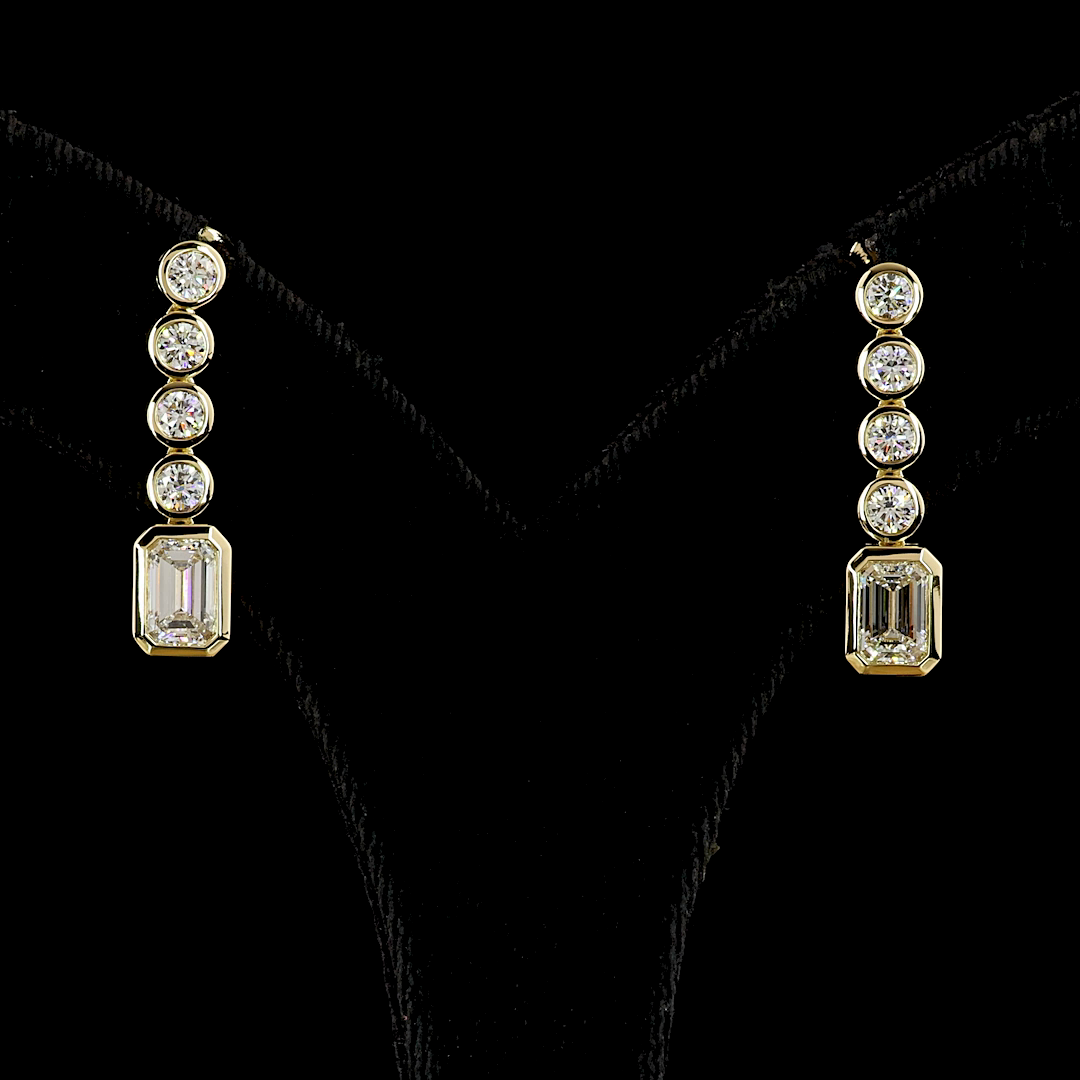 Hanging 3.81 ct