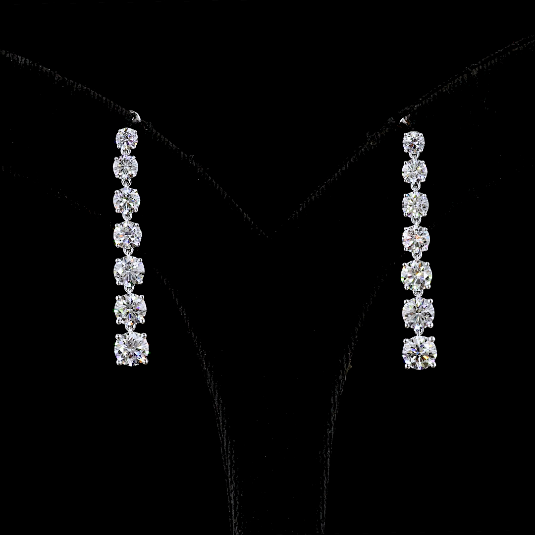 Hanging 2.97 ct